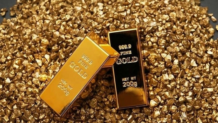 Vàng SJC giảm về 40,7 triệu đồng/lượng